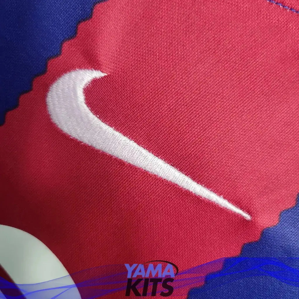 Maillot FC Barcelone enfant Domicile 2023/2024 YamaKits Foot